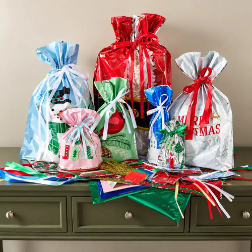 MistleJoy™ Ready-to-Gift Bags